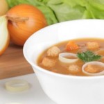 lukovyi_sup_dlia_pohudeniia