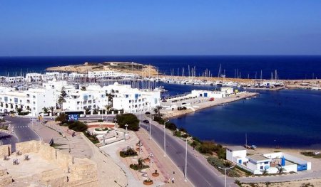 Тунис — ласковое солнце, лазурное море, прохлада оазисов, сказочная зелень рощ