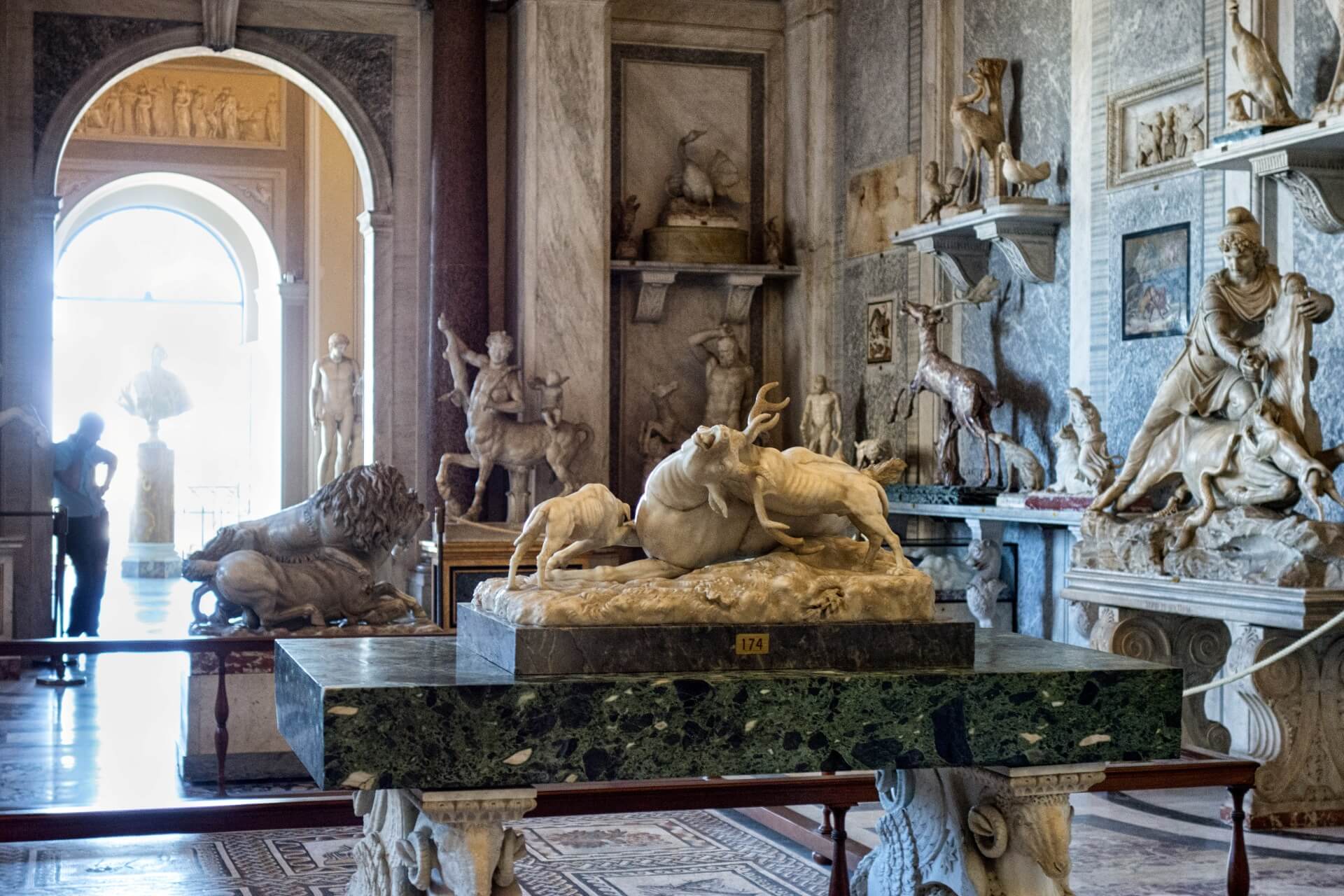 Ватиканские музеи, в которых хранятся папские коллекции предметов искусства, открыли