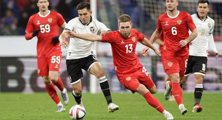 Сборная России: Останется ли «потерянным» поколение Батракова-Кисляка или у него есть шанс «выстрелить»?