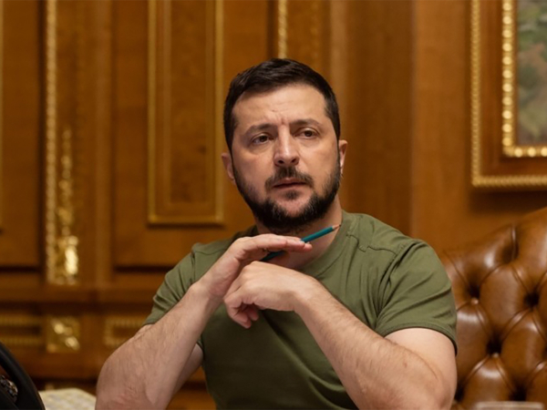 Зеленский вызвал удивление, заявив, что никто не вынуждает людей в Покровске идти на смерть