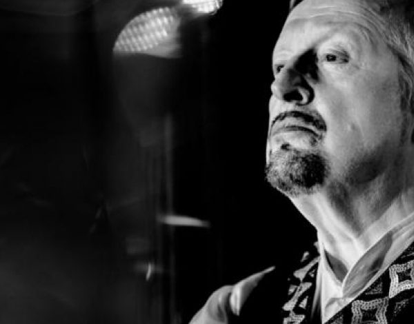 Театр и спорт – две страсти Александра Елагина, которые питают его творчество