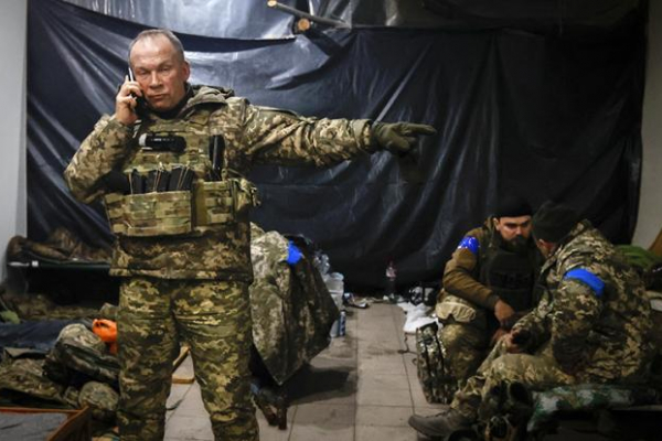 Битва за Северск. Сырский мгновенно отдал приказ о штурме Северска, бросив ВСУ в атаку