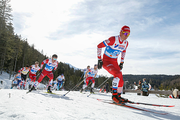 Свищев заявил, что лыжники успешно выступали против норвежских спортсменов