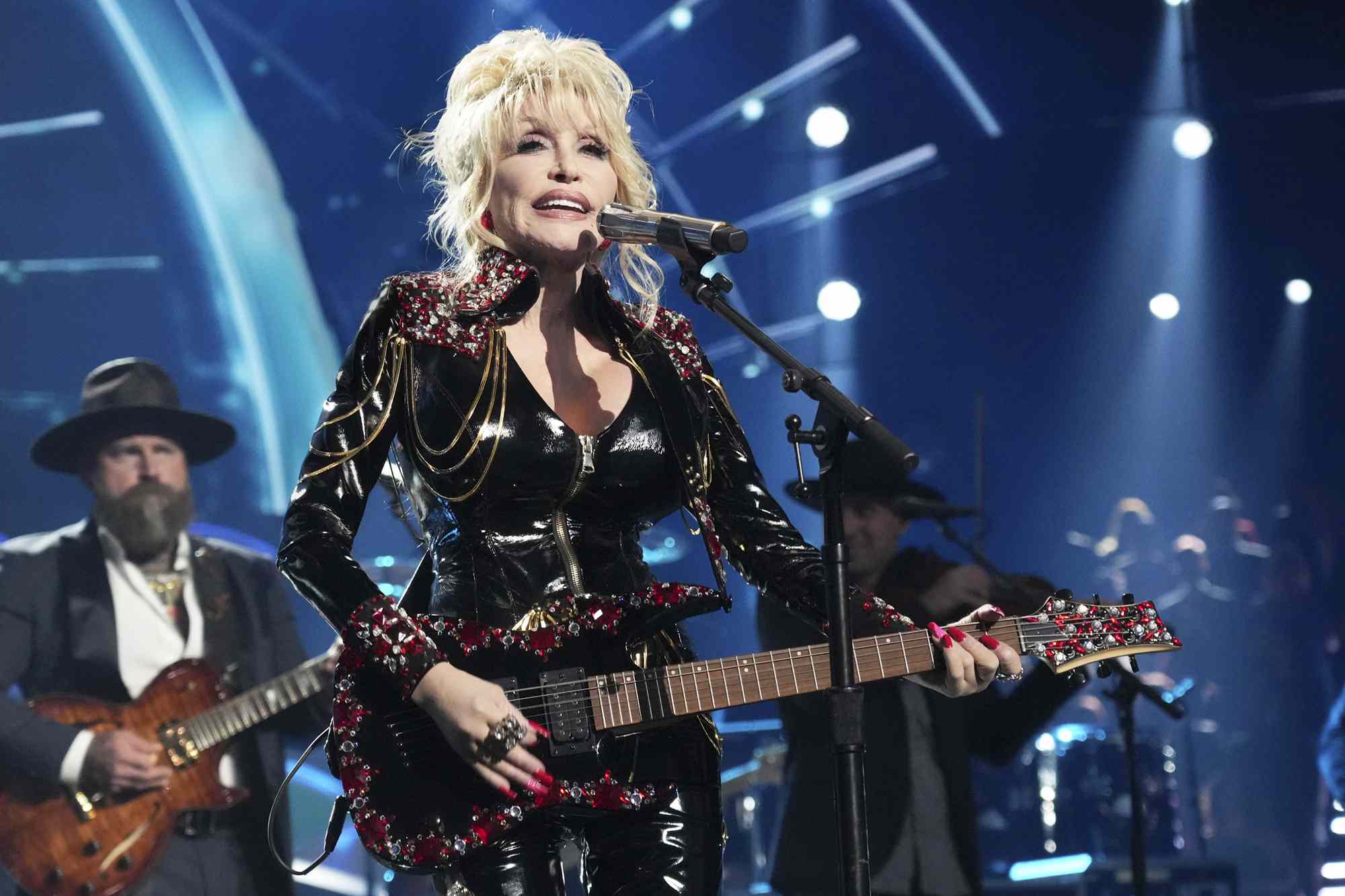 Dolly Parton Says She's 'Blessed,' as She Receives Honorary Oscar5