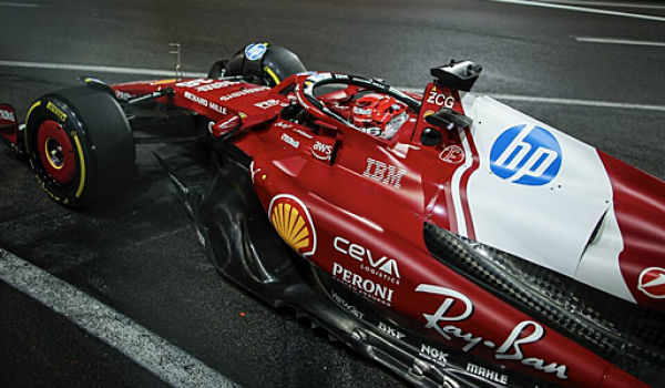 Пилот Леклер поделился своим мнением о результатах пятничных тренировок