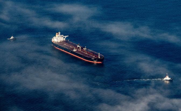 Ситуация на Балтике становится напряженной: танкер «Фурия» с российской нефтью Urals, направляющийся в Индию, застрял