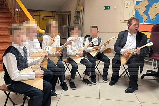 Обвинения в насилии над детьми привели к увольнению преподавателя из Екатеринбурга