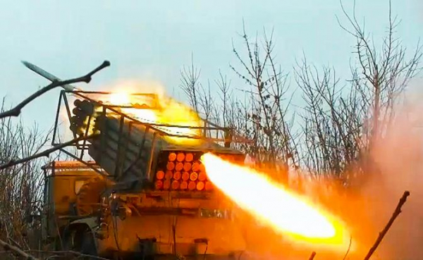 Россия наносит ответный удар по НПЗ и Суджу: Москва точно определяет цели