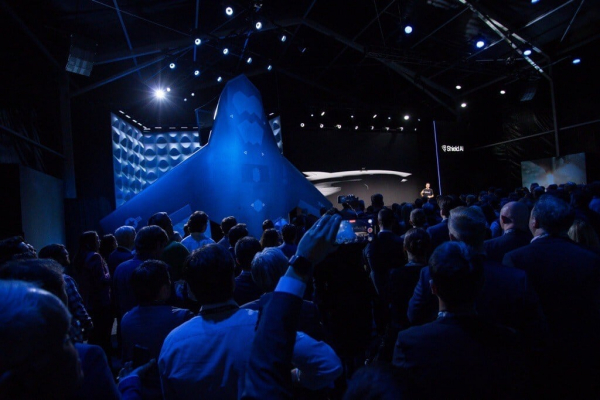 Shield AI представляет беспилотный истребитель X-BAT с вертикальным взлетом и посадкой