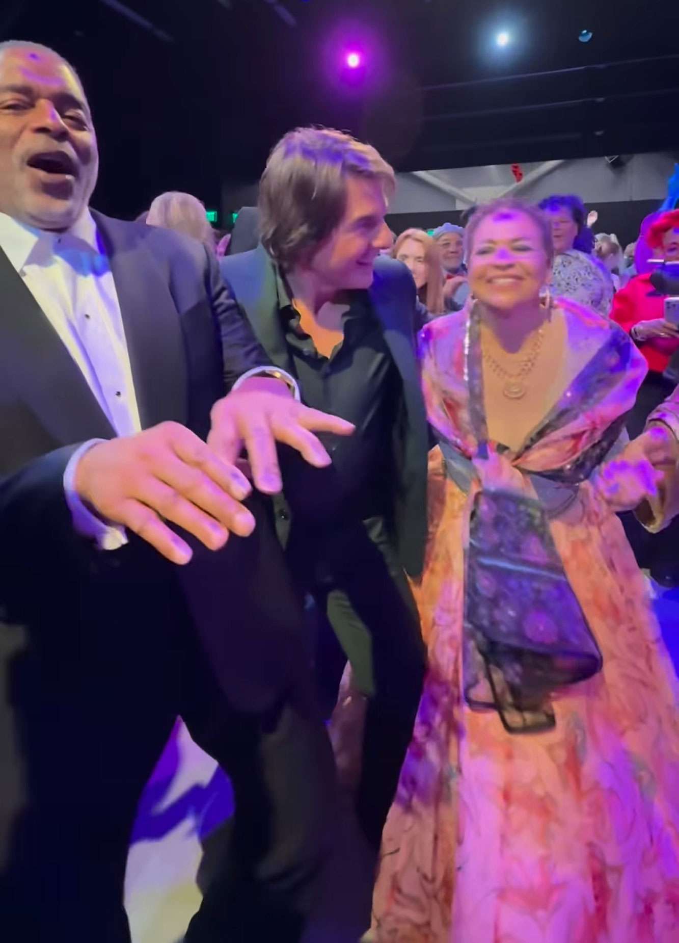 Tom Cruise Is a 'Vibe' as He Dances Up a Storm at Celebration for Debbie Allen5