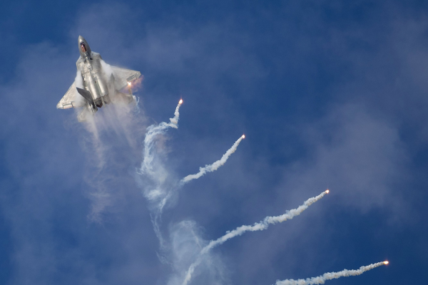 US Air Force wants 1,558 fighters for low-risk wars. Can it get there?1