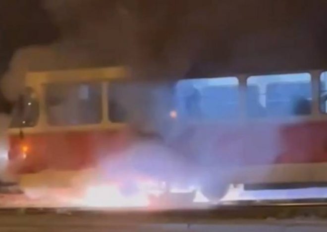 В Киеве произошло возгорание трамвая
