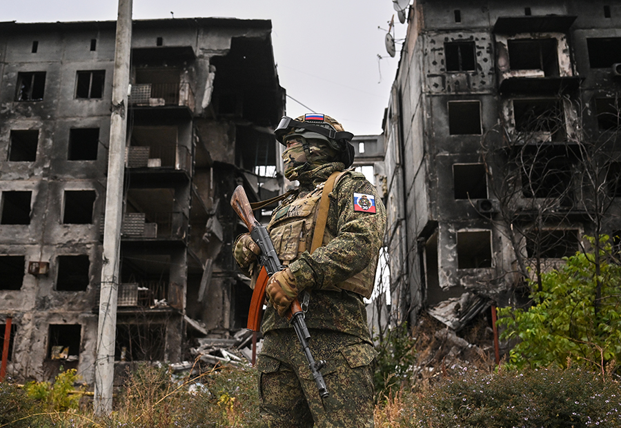 Российская армия продолжала наносить удары по украинским силам в Красноармейске