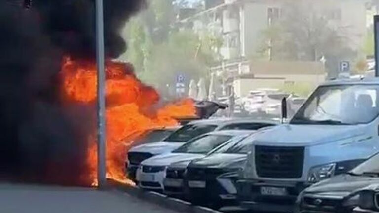 В Новороссийске в результате атаки дрона зафиксированы повреждения в столовой.