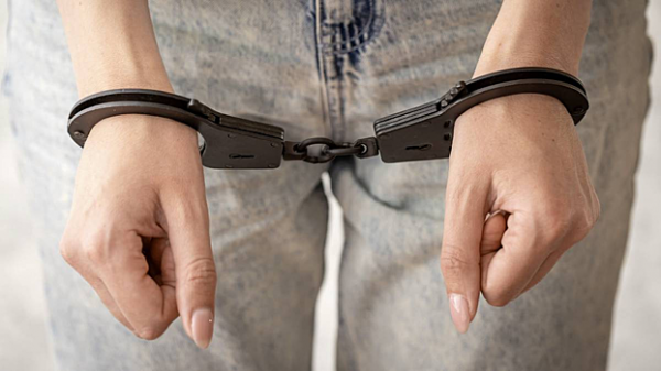 В Подмосковье юная злоумышленница похитила крупную сумму денег у своей ровесницы