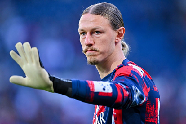 Ветеран армейского клуба дал оценку игре Сафонова в ПСЖ