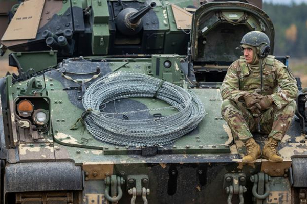 Европа уже погружена в гибридную войну, где нет привычных фронтов