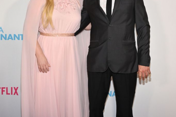 Exclusive | Amy Schumer working out 'conscious uncoupling plan' with husband: sources4