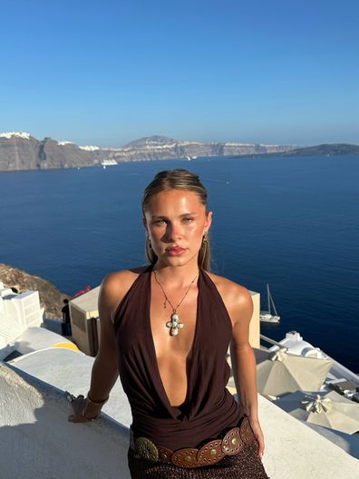 Former Home and Away actress Alea O'Shea diagnosed with brain cancer at 252