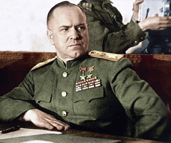 1 декабря 1896 года в деревне родился Георгий Константинович Жуков