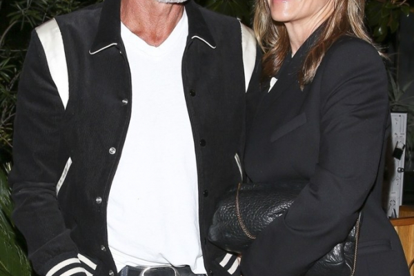 Lori Loughlin makes first public appearance since shocking Mossimo Giannulli split1