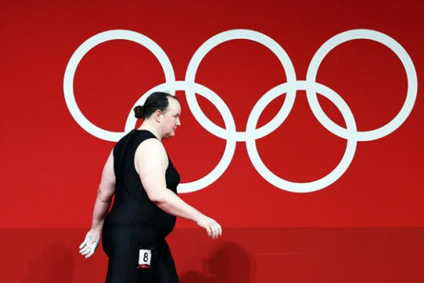 МОК изучает вопрос о недопустимости применения силы мужчинами против женщин