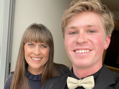 Роберт Ирвин прокомментировал вирусный слух, связанный с его мамой Терри Ирвин