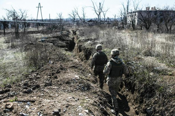 Ситуация на фронте: Украинские силы покидают позиции в районе Яровой