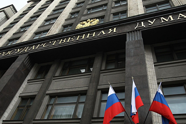 Депутаты задумались о том, чтобы убрать «детское шампанское» с прилавков