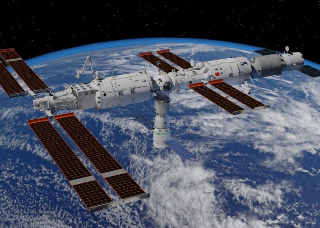 Пакистанский астронавт совершит полет к китайской космической станции