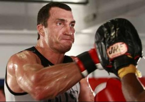 Владимир Кличко продолжит защиту титулов Владимир Кличко продолжит защиту титулов