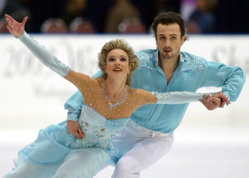 Тренерство и судейство фигурного катания