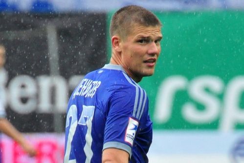 Денисова выгнали из "Динамо" ?