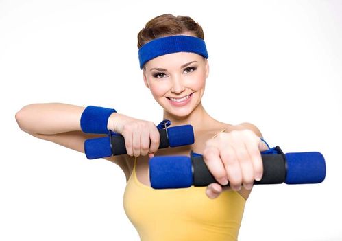 Как накачать руки девушке