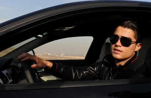 Машины Криштиану Роналдо