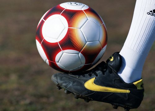 Как набивать мяч