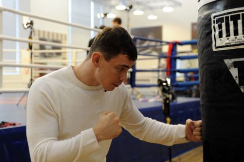 Егор Мехонцев (Россия) - Хаким Зулиха (Франция) 1 мая 2015