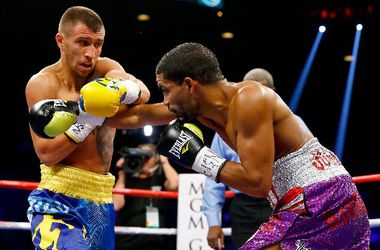 Василий Ломаченко (Украина) - Гамальер Родригес (Пуэрто-Рико) 2 мая 2015