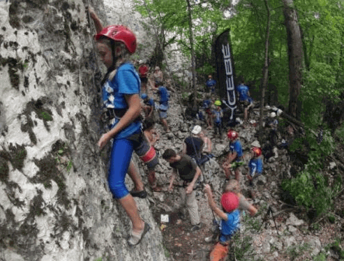 Скалолазание для детей