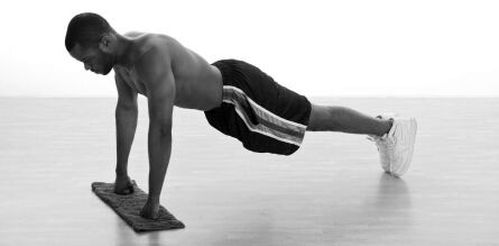 Отжимания на кулаках