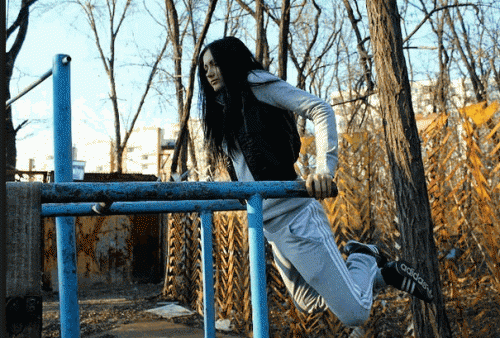 Как приобщить к занятию спортом друзей или вашу девушку?