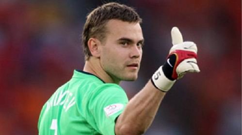 Жена футболиста Игоря Акинфеева родила дочь